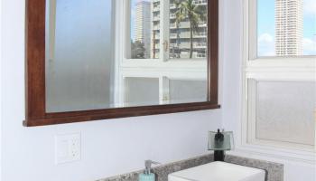 University Plaza condo # 306, Honolulu, Hawaii - photo 2 of 5 University Plaza condo # 306, Honolulu, Hawaii - photo 2 of 5