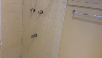 938 10th Ave Honolulu - Rental - photo 4 of 6