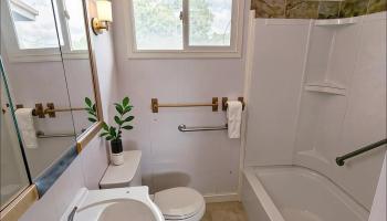 94-027  Nawaakoa Pl Waipahu-lower, Waipahu home - photo 6 of 15