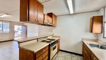 Leolua Gardens condo # A102, Waipahu, Hawaii - photo 3 of 16 Leolua Gardens condo # A102, Waipahu, Hawaii - photo 3 of 16