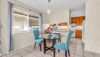 940A  12th Ave Kaimuki, Diamond Head home - photo 2 of 25