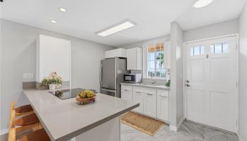 Cliffside Village at Waipio condo # L201, Waipahu, Hawaii - photo 3 of 23