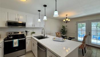 Mililani Town Assoc townhouse # 85, Mililani, Hawaii - photo 2 of 19