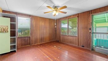 94-1037  Awalai Street Waipahu-lower, Waipahu home - photo 2 of 23