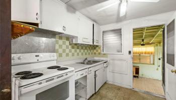 94-1037  Awalai Street Waipahu-lower, Waipahu home - photo 3 of 23