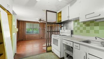 94-1037  Awalai Street Waipahu-lower, Waipahu home - photo 4 of 23