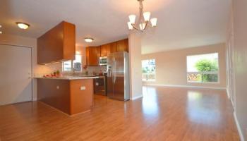 94-1073 Halelehua St Waipahu-lower, Waipahu home - photo 2 of 10 94-1073 Halelehua St Waipahu-lower, Waipahu home - photo 2 of 10