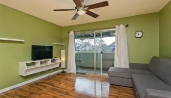 Hikino 2 condo # R5, Waipahu, Hawaii - photo 2 of 15