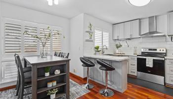 94-1100  Pulelo Street Waikele, Waipahu home - photo 3 of 23