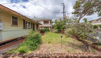 94-1155  Limahana St Waipahu-lower, Waipahu home - photo 2 of 20