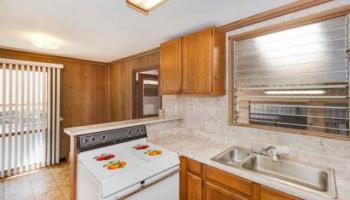94-1293A Henokea St Waipahu-lower, Waipahu home - photo 5 of 16