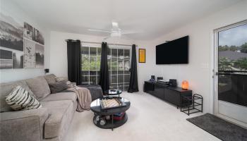 94-1351 Kulewa Loop townhouse # 17U, Waipahu, Hawaii - photo 1 of 21