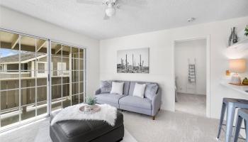 Gentry Waipio townhouse # 26R, Waipahu, Hawaii - photo 2 of 17