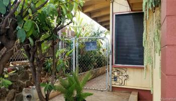 94-144 Awanui Street Waipahu-lower, Waipahu home - photo 5 of 21