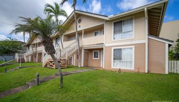 94-1469 Waipio Uka St Waipahu - Rental - photo 2 of 22