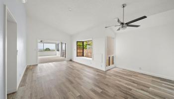 94-165  Kupuohi Place Village Park, Waipahu home - photo 2 of 15