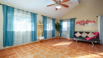 94-212  Huewai Place Waikele, Waipahu home - photo 3 of 24