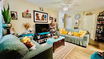 Su Casa condo # 1015, Waipahu, Hawaii - photo 1 of 1