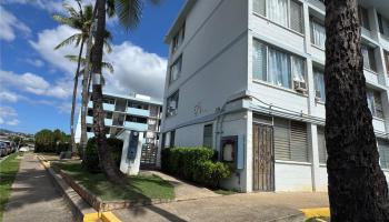 Plantation View Hale condo # B110, Waipahu, Hawaii - photo 1 of 13