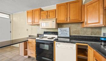 Plantation View Hale condo # B4, Waipahu, Hawaii - photo 3 of 12 Plantation View Hale condo # B4, Waipahu, Hawaii - photo 3 of 12