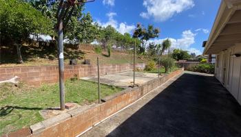 94-30  Mahau Pl Mililani Area, Central home - photo 3 of 17