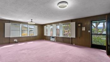 94-341  Kahuanani St Waipahu Triangle, Waipahu home - photo 2 of 24