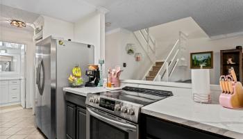 Hokuala Hale condo # 118, Mililani, Hawaii - photo 4 of 25