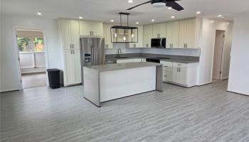 94-366 Kipou St Waipahu - Rental - photo 3 of 18