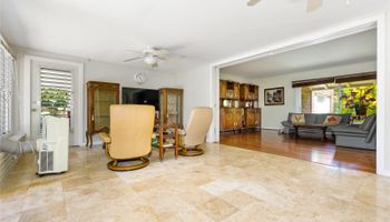 944 Koloa Street Kahala Area, Diamond Head home - photo 5 of 25