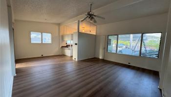 94-442  Kahualena Place Waipahu Triangle, Waipahu home - photo 2 of 11