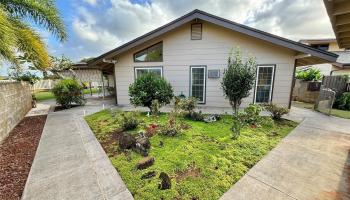 94-474  Hokuili Street Mililani Area, Central home - photo 2 of 21