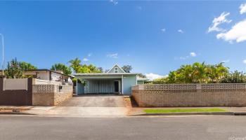 94-481  Hokuala Street Mililani Area, Central home - photo 3 of 20