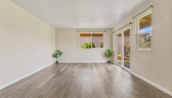 94-493  Kealakaa Street Mililani Area, Central home - photo 4 of 25