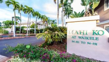 Waikele CA townhouse # L202, Waipahu, Hawaii - photo 2 of 17