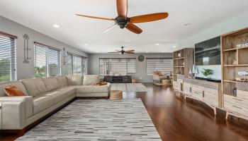 94-536  Koaleo Street Robinson Heights, Waipahu home - photo 2 of 20