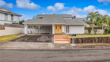 94-570  Holaniku Street Mililani Area, Central home - photo 2 of 23