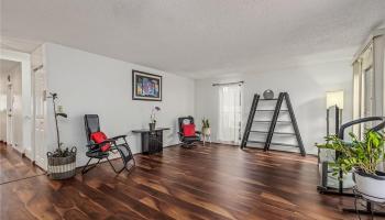 94-570  Holaniku Street Mililani Area, Central home - photo 5 of 23