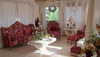 94-584  Apii Place Waipahu Estates, Waipahu home - photo 2 of 10