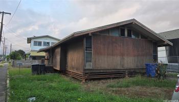 946  Halona St Kapalama, Honolulu home - photo 2 of 8