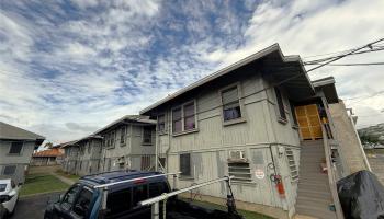 946 Winant St Honolulu - Multi-family - photo 4 of 15