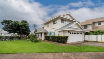 94-689  Lumiaina Street Waikele, Waipahu home - photo 2 of 25