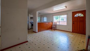 94-758  Kaiao Street Village Park, Waipahu home - photo 3 of 24