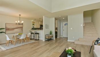 Village On The Green 1A condo # W3, Waipahu, Hawaii - photo 4 of 25