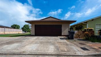 94-859 Kaaholo St Waipahu - Rental - photo 1 of 23