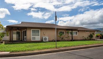 94-859 Kaaholo St Waipahu - Rental - photo 3 of 23