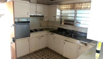 94-962  Kahuailani Street Waipahu-lower, Waipahu home - photo 4 of 12