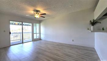 94-970 Lumiauau St Waipahu - Rental - photo 5 of 17