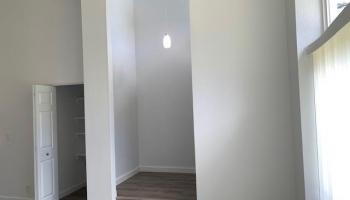 950 Kolokolo Pl Honolulu - Rental - photo 6 of 25