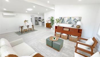 95-092  Waipuka Street Waipio Acres/waikalani Woodlands, Central home - photo 3 of 17