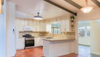 951  Holoholo Street Enchanted Lake, Kailua home - photo 2 of 19